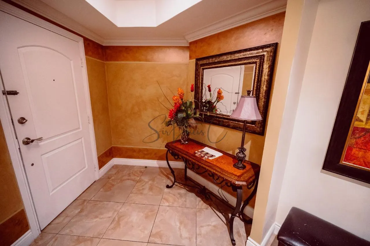 One Woodbrook Place Luxury Rentals With Amazing Views Mucurapo 0*,